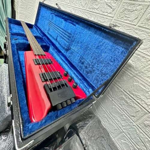 Hohher headless bass