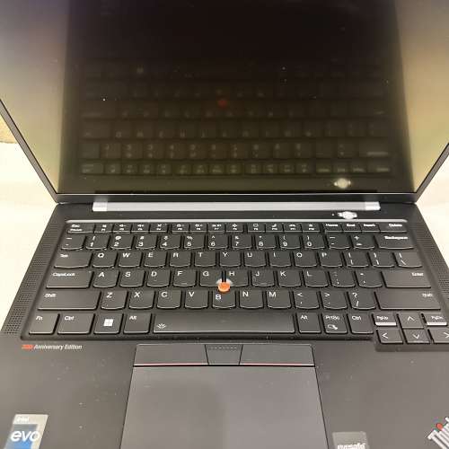 30週年紀念版Lenovo Thinkpad 10th Gen i7/32/1t/ 2880X1800 長保