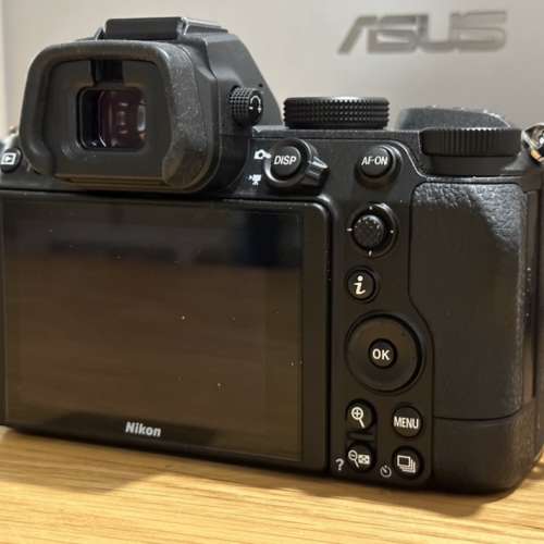 Nikon Z5 & Nikon NIKKOR Z 40mm F2