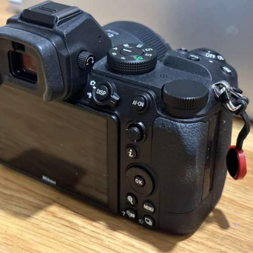 Nikon Z5 & Nikon NIKKOR Z 40mm F2