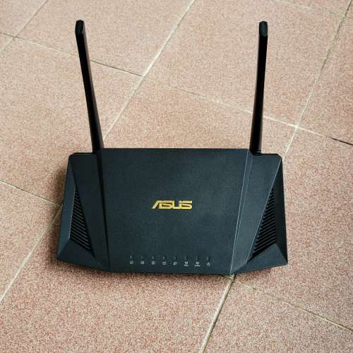 雙頻WiFi 6，ASUS AX56U AX1800，AC68U AC1900