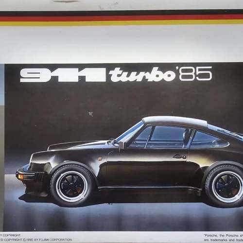 Fujimi Porsche 911 turbo'85 1/24拼裝模型