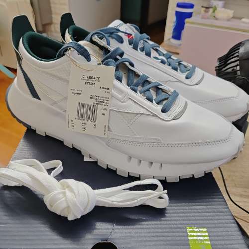 全新Reebok波鞋