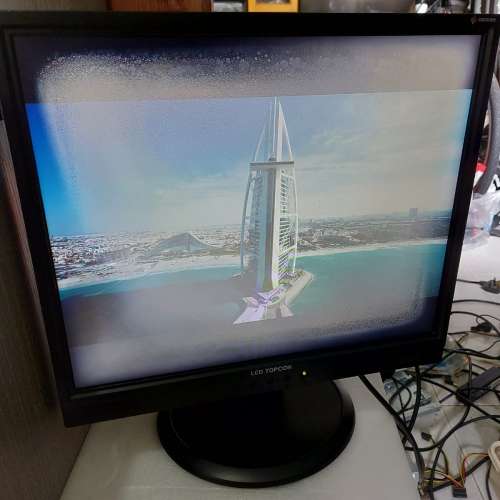 TOPCON 19"