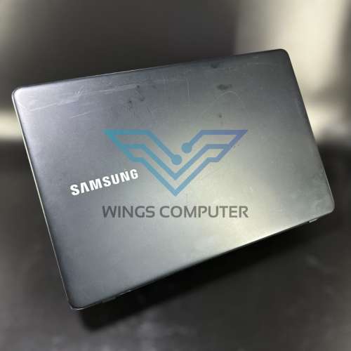 Samsung 300E5M ( i5 7代 / 8GB RAM / 256GB SSD / 15.6吋 FHD )【✨3個月保養】