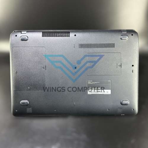 Samsung 300E5M ( i5 7代 / 8GB RAM / 256GB SSD / 15.6吋 FHD )【✨3個月保養】