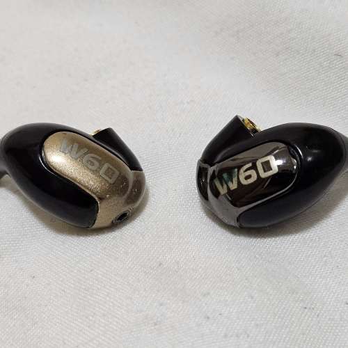 Westone W60 淨單元