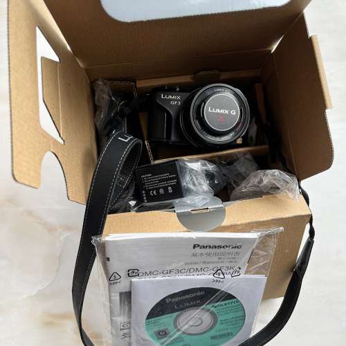 Panasonic Lumix DMC-GF3X G X VARIO PZ 14-42mm F3.5-5.6 ASPH. Power O.I.S. 套裝