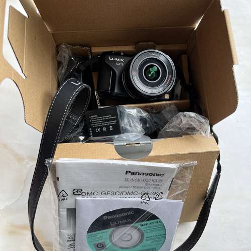 Panasonic Lumix DMC-GF3X G X VARIO PZ 14-42mm F3.5-5.6 ASPH. Power O.I.S. 套裝