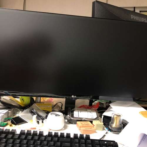 [9成新] 34" IPS 平面Mon LG 34UM68