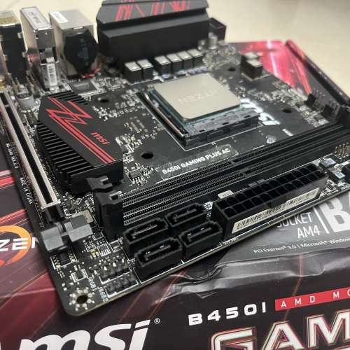 MSI B450i Gaming Plus AC ITX motherboard + AMD Ryzen 3 3300X processor