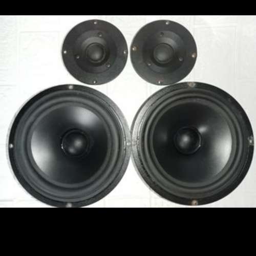 definitive 美國高低音