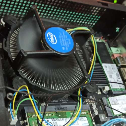 90%新~SilverStone超薄型模組化 Mini-ITX,(可用Intel 6 ,7, 8, 9 代)Win10 PRO