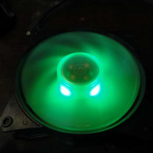 CoolerMaster 12cm RGB 風扇兩把 4pin