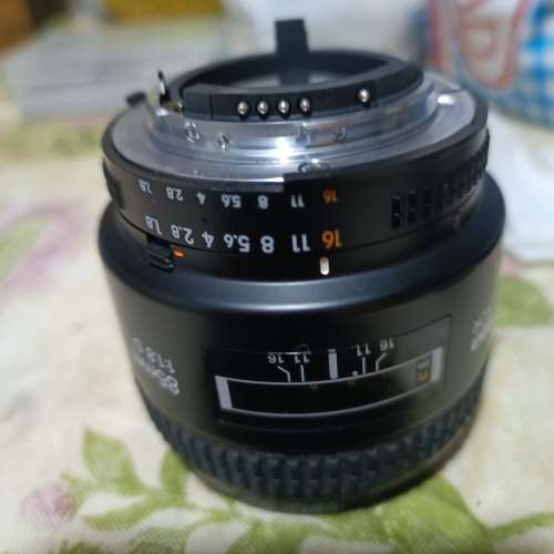 Nikon 85mm 1.8D