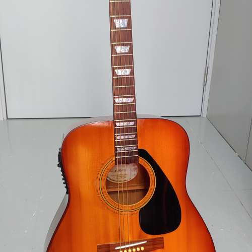 Yamaha F-310 TBS 民謠電木結他(內置拾音器Pickup)+結他袋