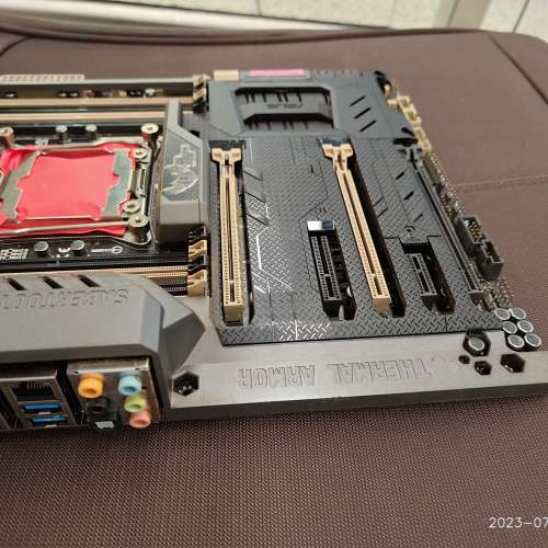 SABERTOOTH X99 LGA2011-V3主機板