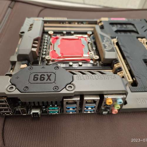 SABERTOOTH X99 LGA2011-V3主機板