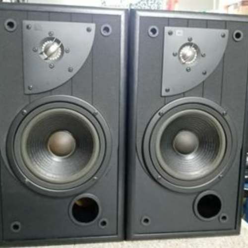 JBL LXE330