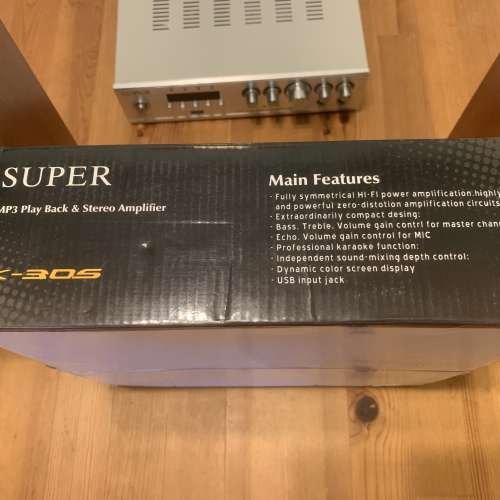 Stereo amplifier and speakers 立體聲擴音器 連 揚聲器(音箱)