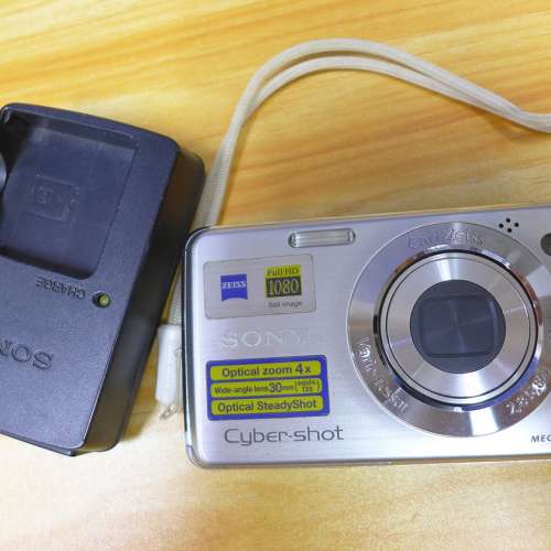 Sony Cyber-shot DSC-W220