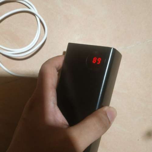 baseus 信思 30000 mah 快差type c尿袋