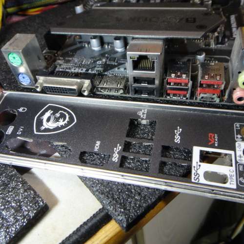 MSI B360M BAZOOKA Micro-ATX 主機板 ((Window10Home啟用碼)) Socket 1151