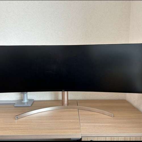 LG 49 吋 32:9 UltraWide™️ Dual QHD 顯示器 (49WL95C)