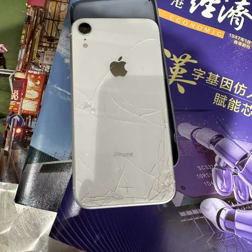 iphone xr 128g港 電84 後玻璃裂