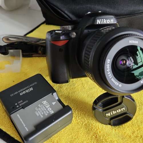 放90%新無崩花NIKON D60單鏡機套裝連18-55mm 3.5-5.6G VR DX鏡=$900