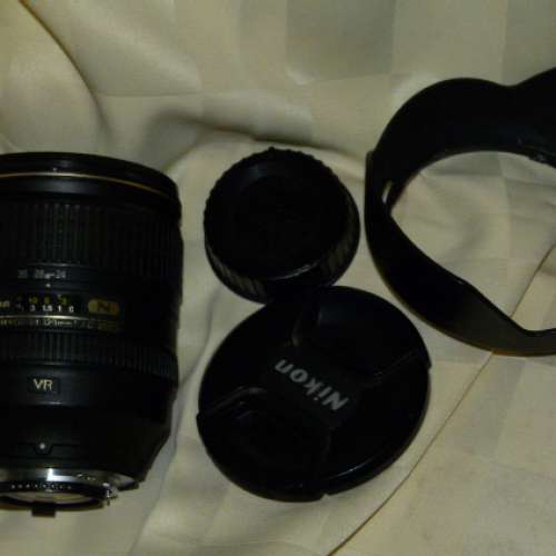 Nikon AF-S Nikkor 24-120MM 1:4 G ED VR lens