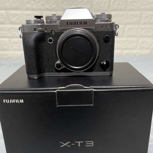Fujifilm X-T3  XT3  silver (body) （銀色）