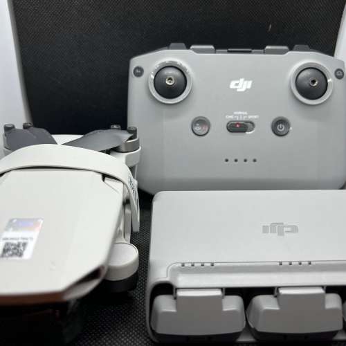 DJI 大疆 DJI Mini 2 Fly More Combo 無人航拍機（冇保養）
