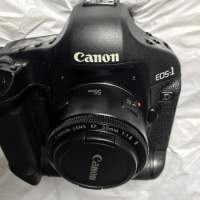 曾經一代機皇 (不喜慎入)。真正業餘用家,3 吋大芒 Canon 1D mark III (1D3)。90% ...