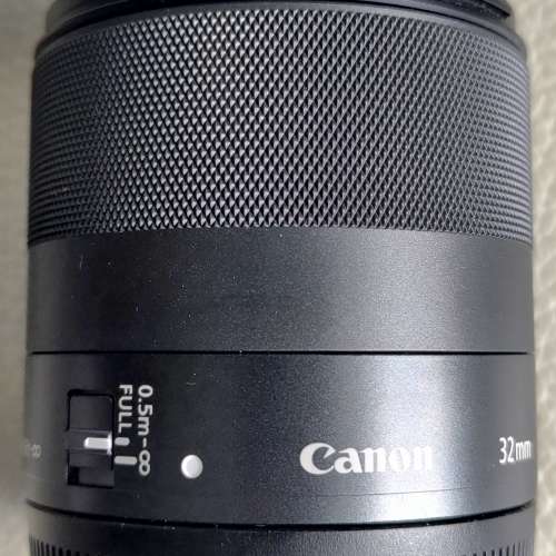 Canon EF-M 32mm f/1.4 STM