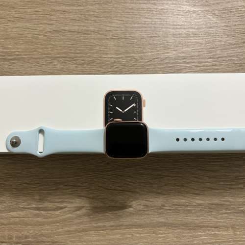 APPLE WATCH S5 40MM 金色 二手