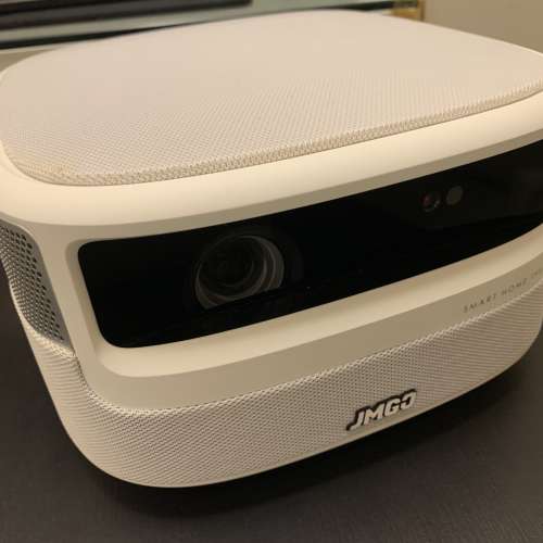 堅果 JMGO J9 投影機