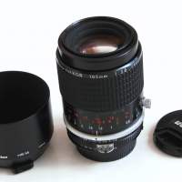 Nikon 105mm f2.8 Micro-nikkor AI-S 手動微距鏡,附 HS-14 Hood