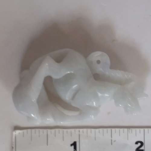 多用途翡翠a玉 兩吋馬立體雕刻擺件連木座，可作吊件，吊墜用 no.C26.9.23