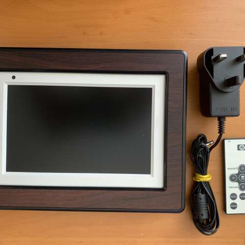 HP df750a2 7" Digital Picture Frame