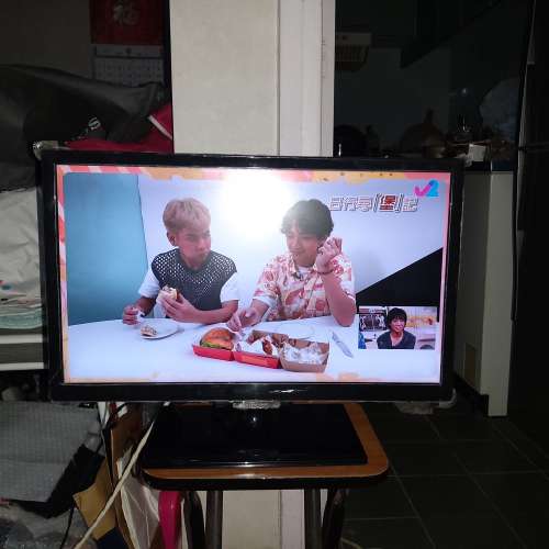 Samsung 22” LED iDTV