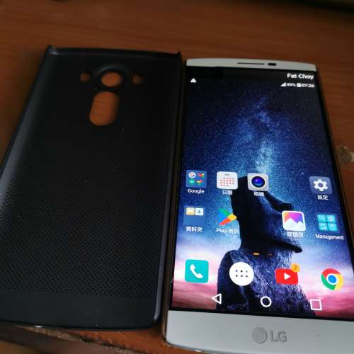 LG V10