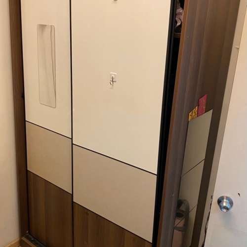 （搬屋）FREE 4呎床 吧枱 衣櫃 梳化 電視櫃 ； 另 環保價 售 餐枱 電視 （續)