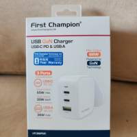 First Champion 全新 66W 3-ports charger