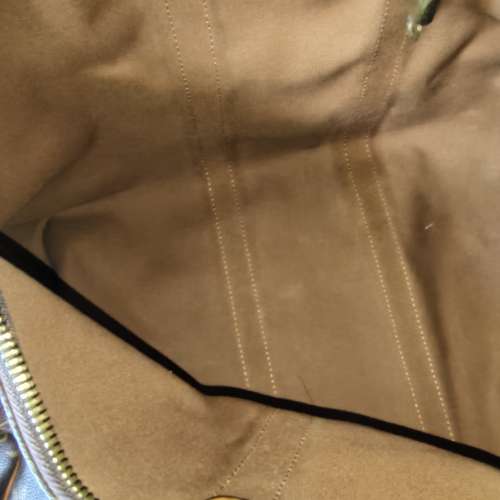 LOUS VUITTON 旅行袋