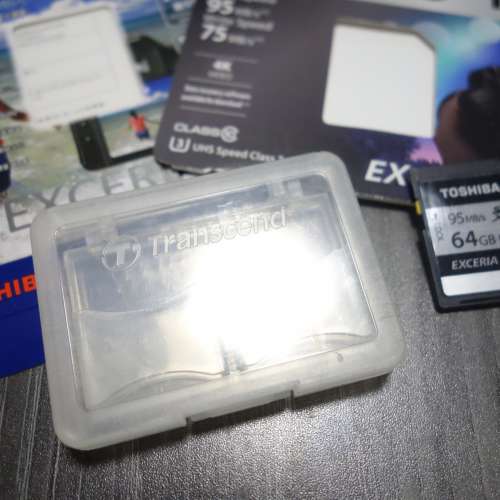 TOSHIBA Exceria 64GB SD 咭 (2張)