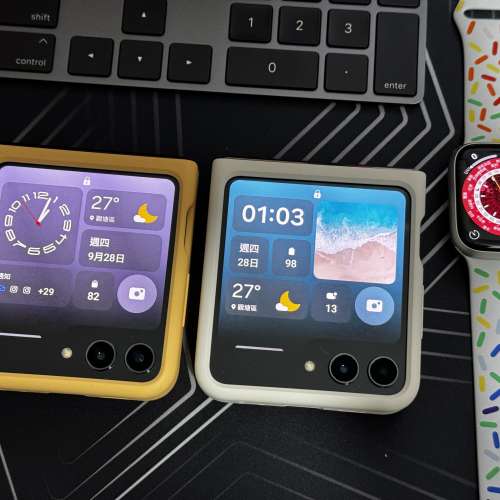 Galaxy Z Flip5 - 512GB - Black + Samsung 矽膠薄型保護殼