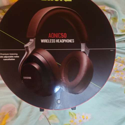 Shure aonic 50