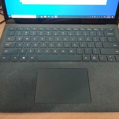surface laptop - i7-7660U，8GB RAM，256GB SSD