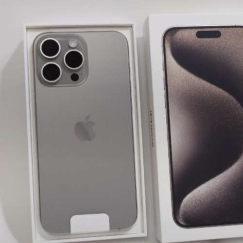 iPhone 15 pro max 256 原色 台機 已開封